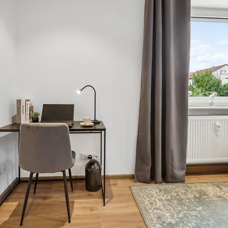 Apartment Grosszuegiges - - In Sw